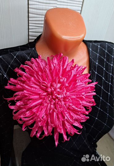 Аренда броши