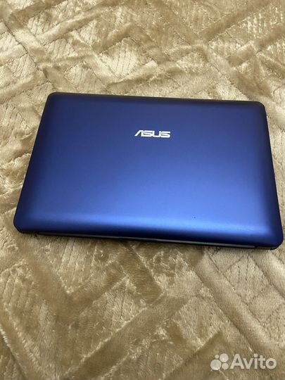 Нетбук asus Eee PC