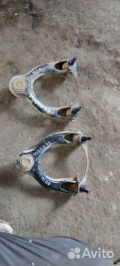 Rover 45 верхние передние рычаги