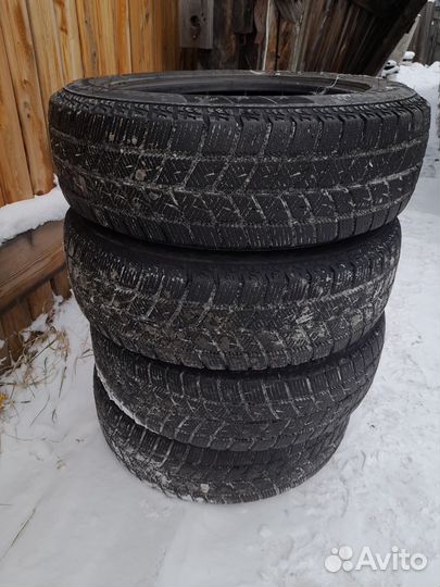 Dynamo Snow-H MWH01 17.5/65 R14 86