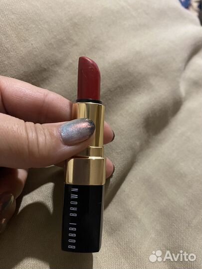 Bobbi brown помада