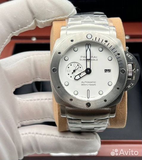 Красивые мужские часы Panerai