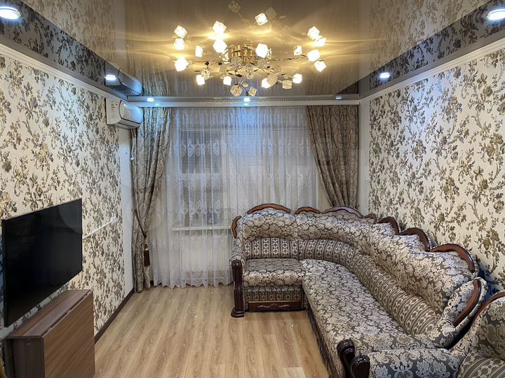 2-к. квартира, 49 м², 2/5 эт.