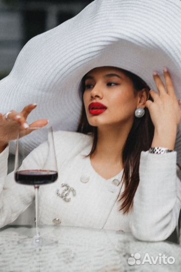 Макияж и локоны