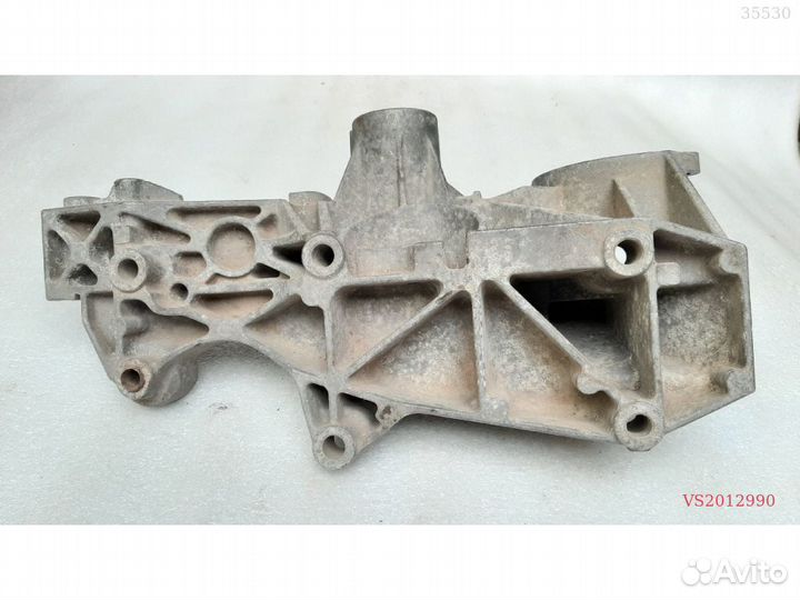 Кронштейн генератора volkswagen passat B5 ajm