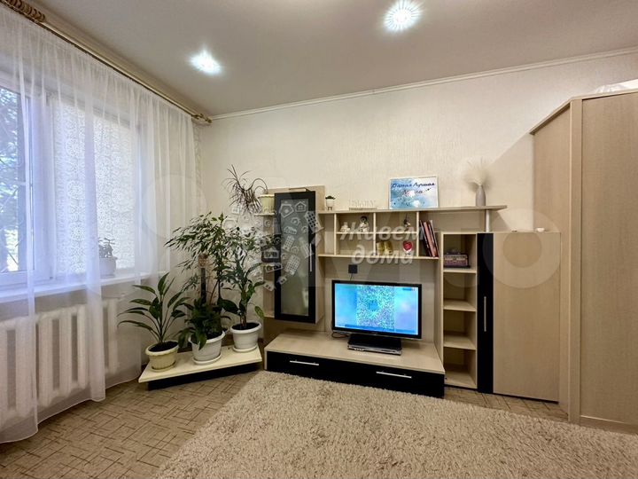 2-к. квартира, 53 м², 1/9 эт.