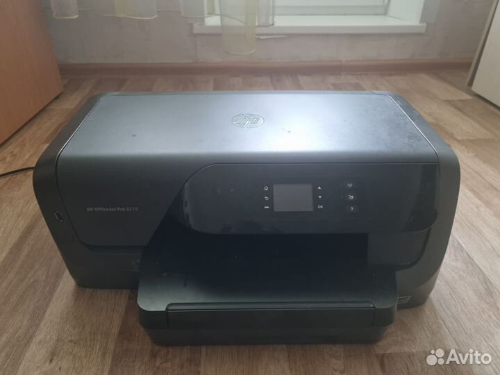 Цветной струйный принтер HP officeJet pro 8210