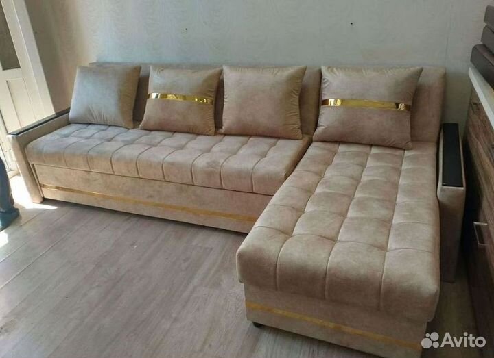 Угловой диван в наличии не б/у