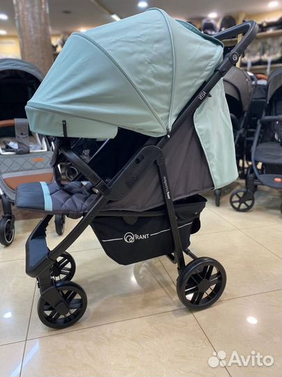 Коляска детская 