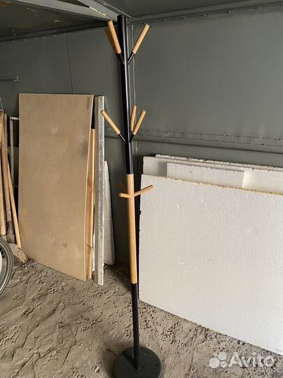 Вешалка напольная