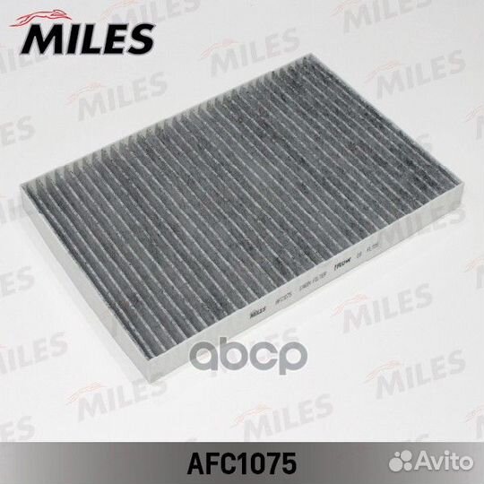Фильтр салона audi A4/A6 97- угольный afc1075 M