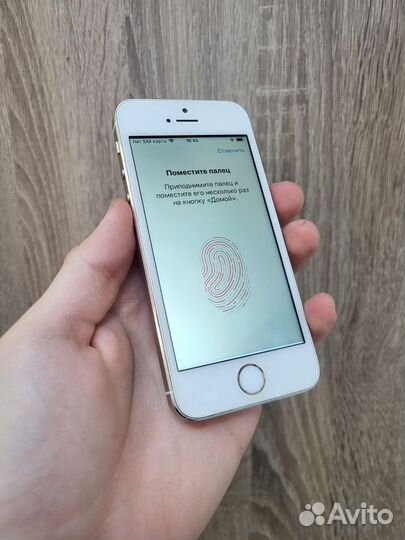iPhone 5S, 16 ГБ
