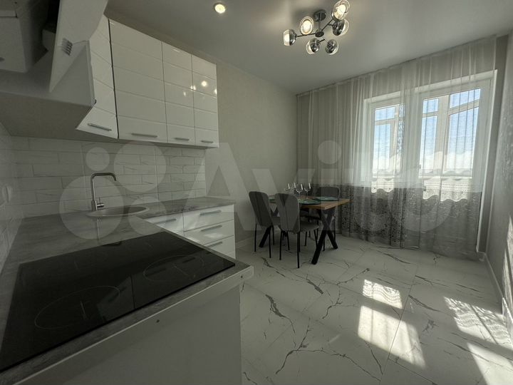 2-к. квартира, 60 м², 23/24 эт.