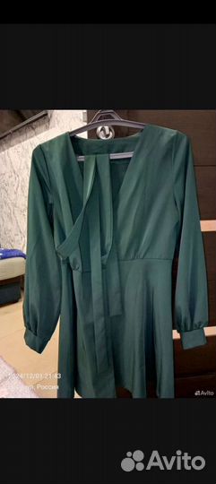 2 зеленых платья