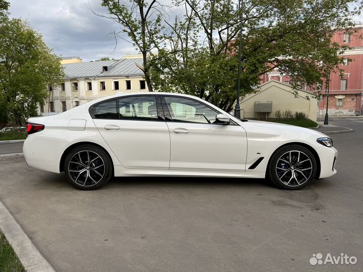 BMW 5 серия 3.0 AT, 2021, 22 500 км