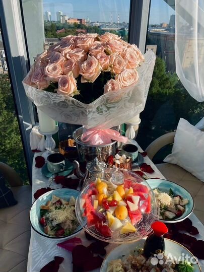 Ужин на колесе обозрения