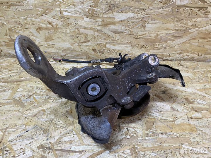 Кулак подвески задний левый Audi A4 B8 8K