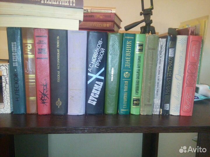 Книги из домашней библиотеки 1980х годов издания