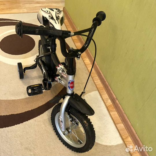 Детский трехколесный велосипед бу