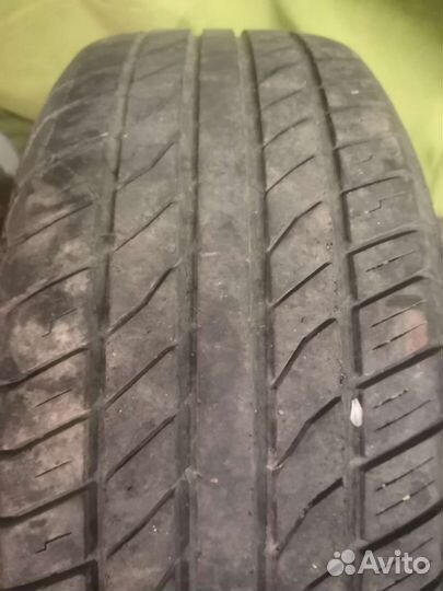 Continental 235/60 R16
