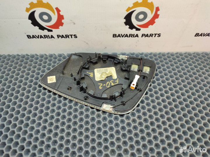 Зеркальный элемент правый Bmw 3 F30 2.0 N20 2012