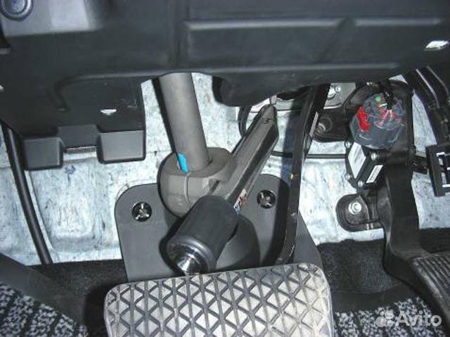 Противоугонное устройство, замок на рулевой вал