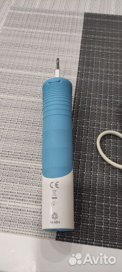 Зубная щетка oral b