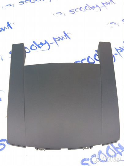 Накладка торпеды передняя Mitsubishi Outlender