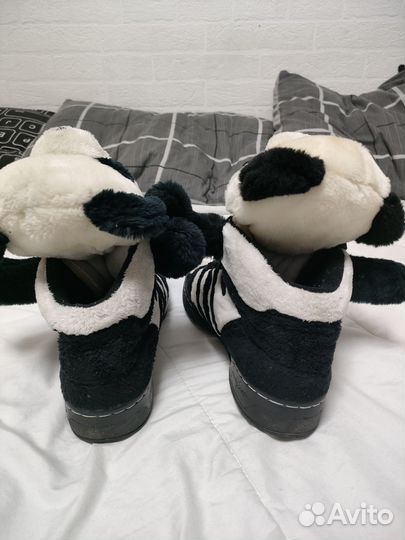 Adidas jeremy scott panda bear