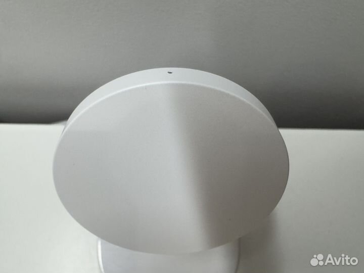 Беспроводная зарядка Belkin Magnetic Stand