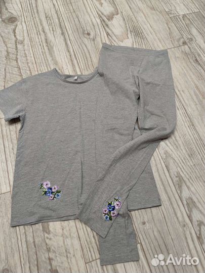Вещи для девочки 128, 140, 146