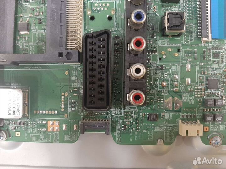 Разбор UE32F4000