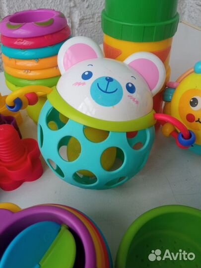 Развивающие игрушки пакетом
