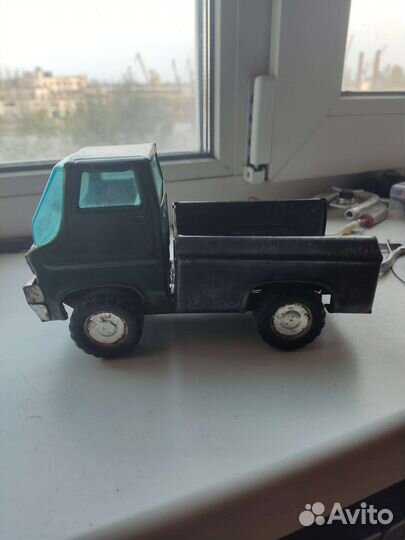 Модельки грузовиков