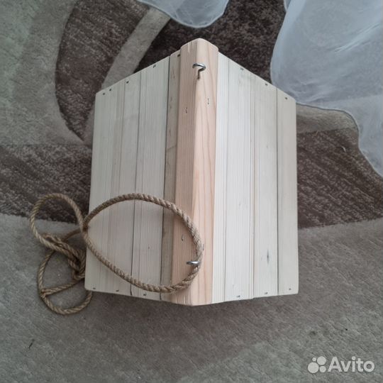 Кормушка для птиц из дерева