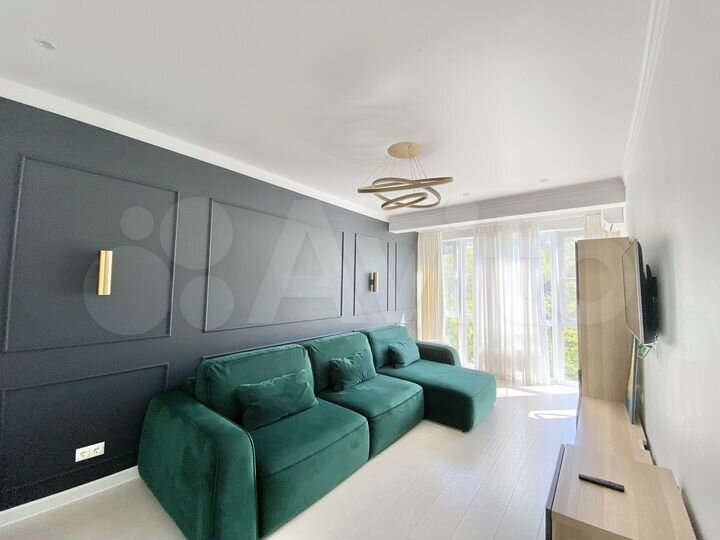 2-к. квартира, 54 м², 15/15 эт.