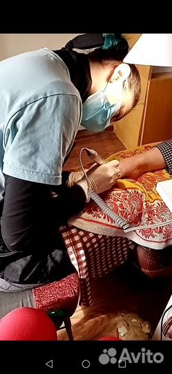 Модель на Педикюр, маникюр