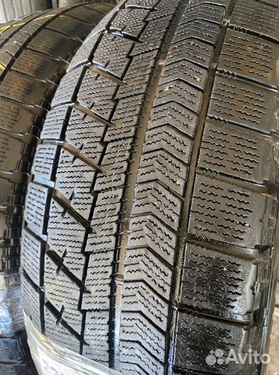 Bridgestone Blizzak VRX 225/60 R17 99S