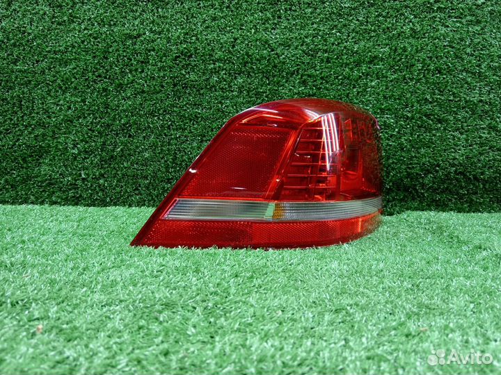 Фонарь левый седан VAG Volkswagen Passat b7 брак