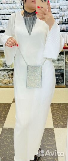 Сумка для телефона в камнях