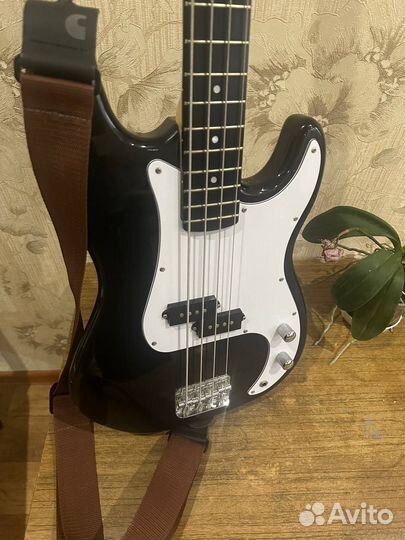 Бас гитара rockdale Stars PB Bass Black
