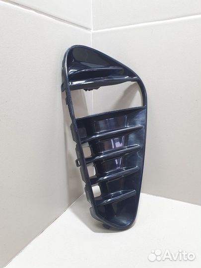 Накладка противотуманной фары Geely Coolray