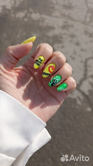 Маникюр,смарт педикюр(ул.Батова)