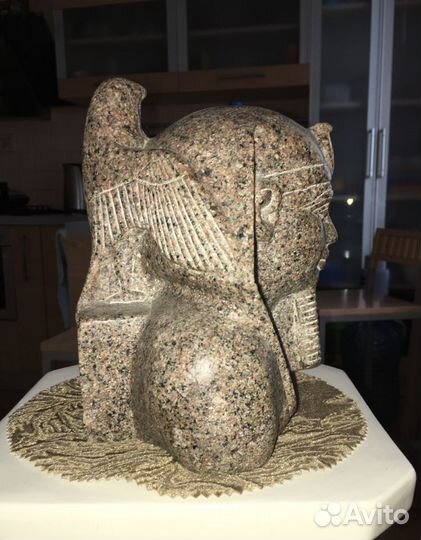 Бюст фараона Хефрена камень