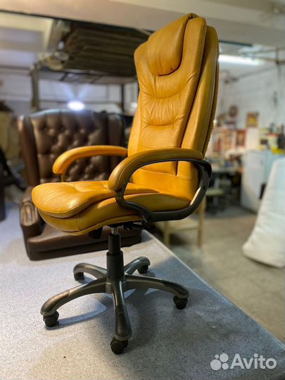 Компьютерное кресло