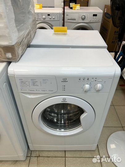 Стиральная машина indesit