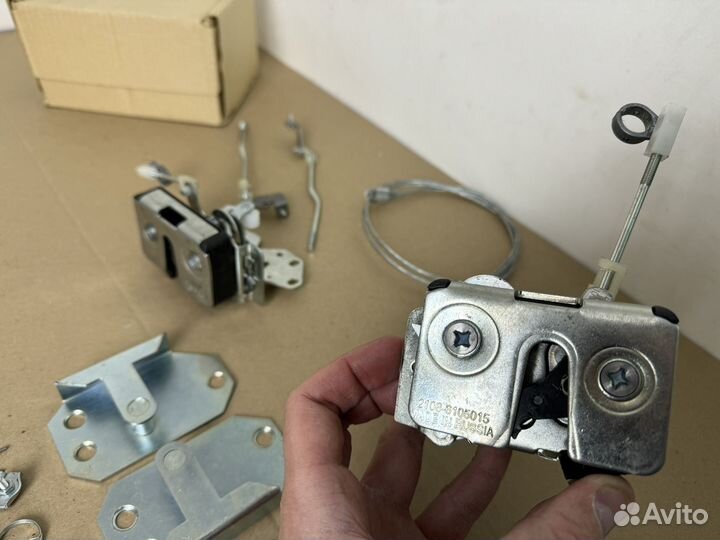 Бесшумные замки дверей Нива 4х4 2121 Урбан Легенд