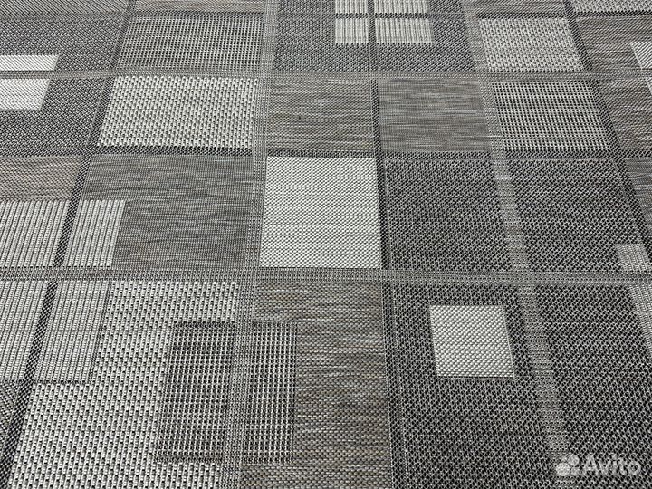 Ковер безворсовый 1.4х2