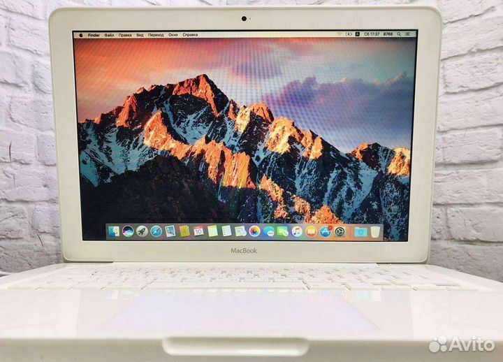 Apple MacBook mid 2010 5gb/250hdd