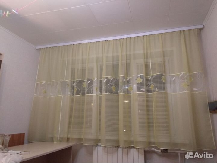 Готовые короткие шторы